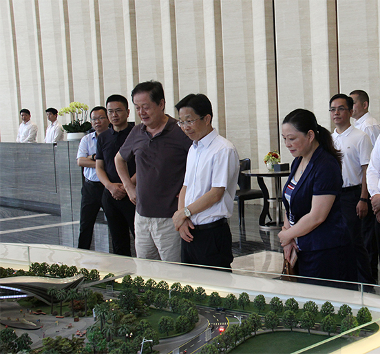南昌市副市长宋铀一行莅临九游会老哥俱乐部集团考察调研